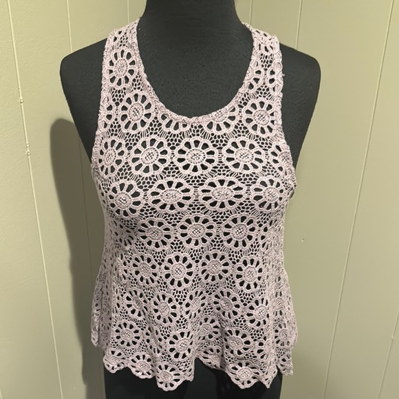 E.  Pins And Needles (Urban Outfitters) lavender crochet flared tank. NWT. XS. - Picture 1 of 4